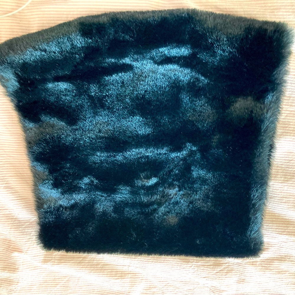 Black fur muff